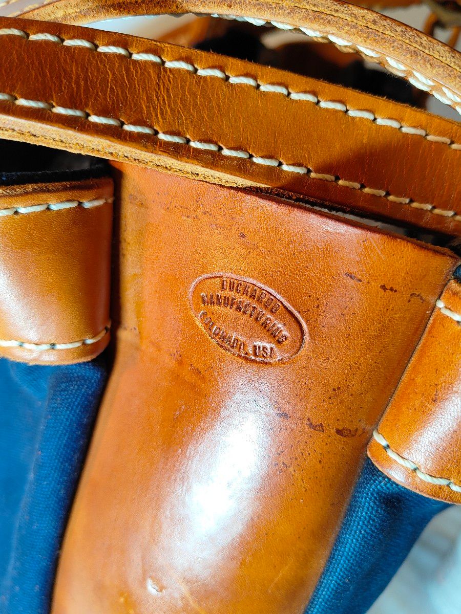 極厚革】【美品】【USA製】本革正規品 BUCKROO 高級 極厚革】【美品】【USA製】本革正規品 BUCKROO 高級