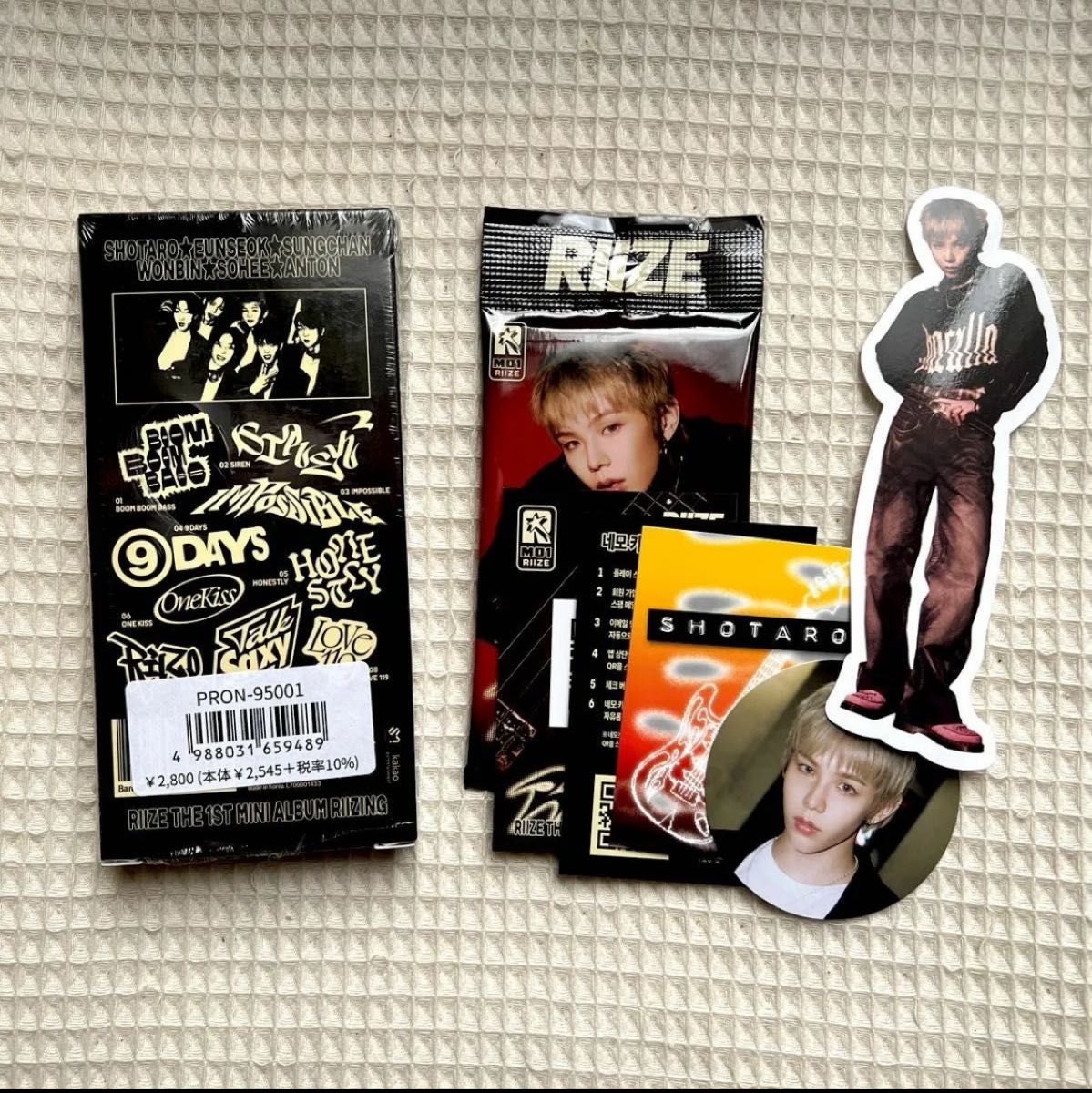 RIIZE ライズ 1st mini album RIIZING フォトパックver RIIZE ライズ 1st mini album RIIZING フォトパックver