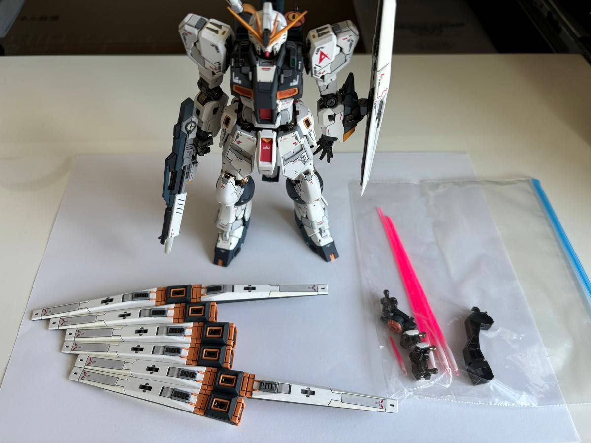 RG νガンダム 全塗装完成品|Yahoo!フリマ(旧PayPayフリマ) RG νガンダム 全塗装完成品|Yahoo!フリマ(旧PayPayフリマ)