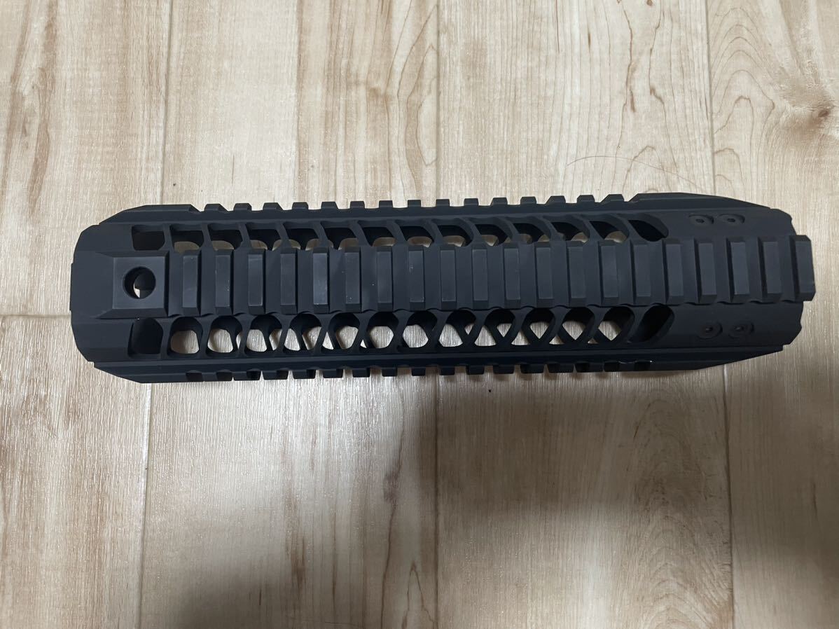 Spikes Tactical 9インチハンドガード レール|Yahoo!フリマ(旧 Spikes Tactical 9インチハンドガード レール|Yahoo!フリマ(旧
