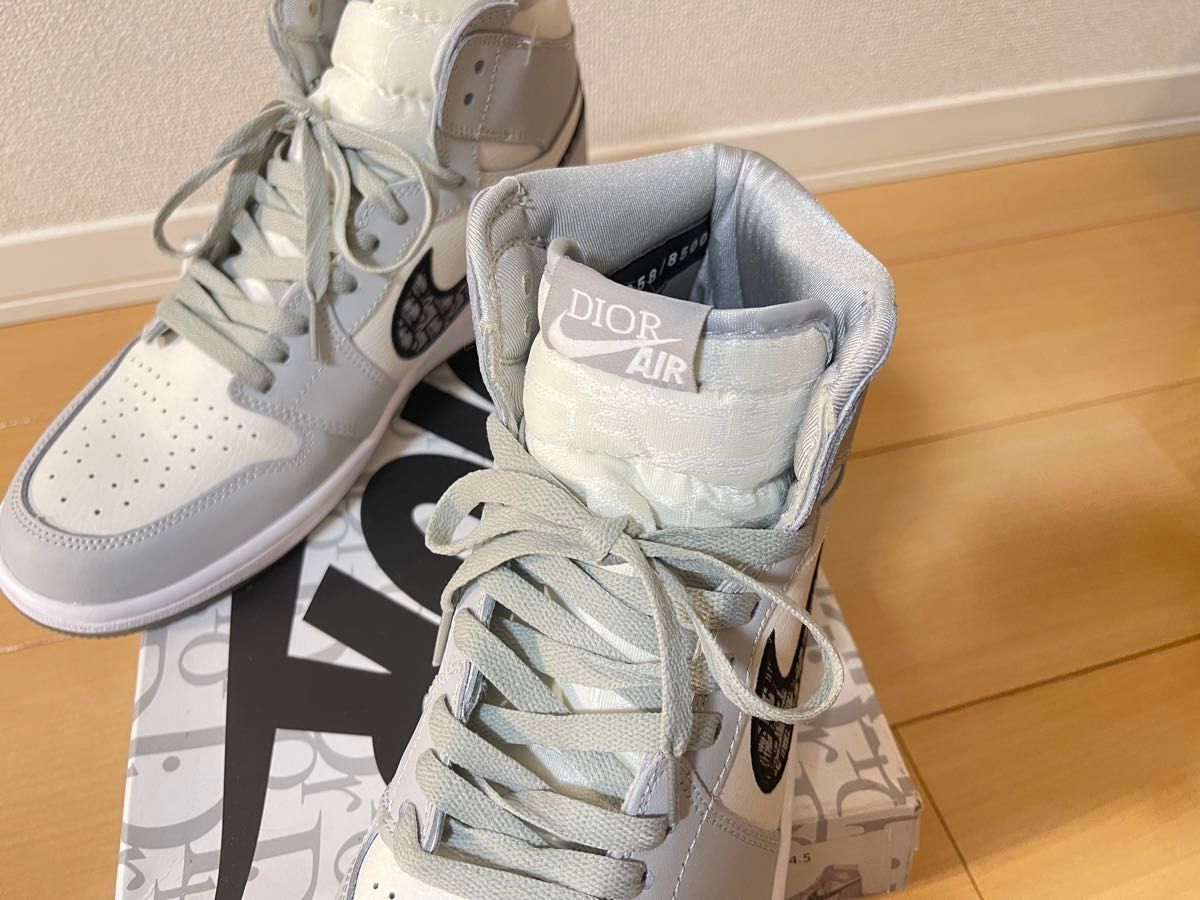 ほぼ新品】ナイキ エアジョーダン1 レトロ Dior ディオール NIKE ほぼ新品】ナイキ エアジョーダン1 レトロ Dior ディオール NIKE