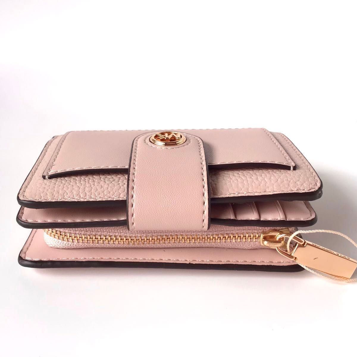 新品】マイケルコース 折り財布 MK CHARM タブ コンパクト 新品】マイケルコース 折り財布 MK CHARM タブ コンパクト