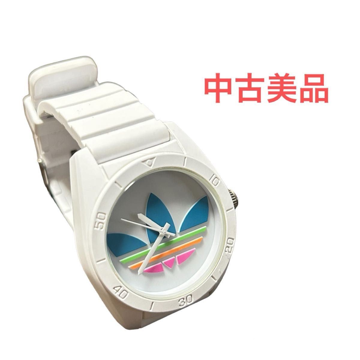 adidas アディダス 白 ホワイト 腕時計 カラフル 絵柄 40mm ユニ adidas アディダス 白 ホワイト 腕時計 カラフル 絵柄 40mm ユニ