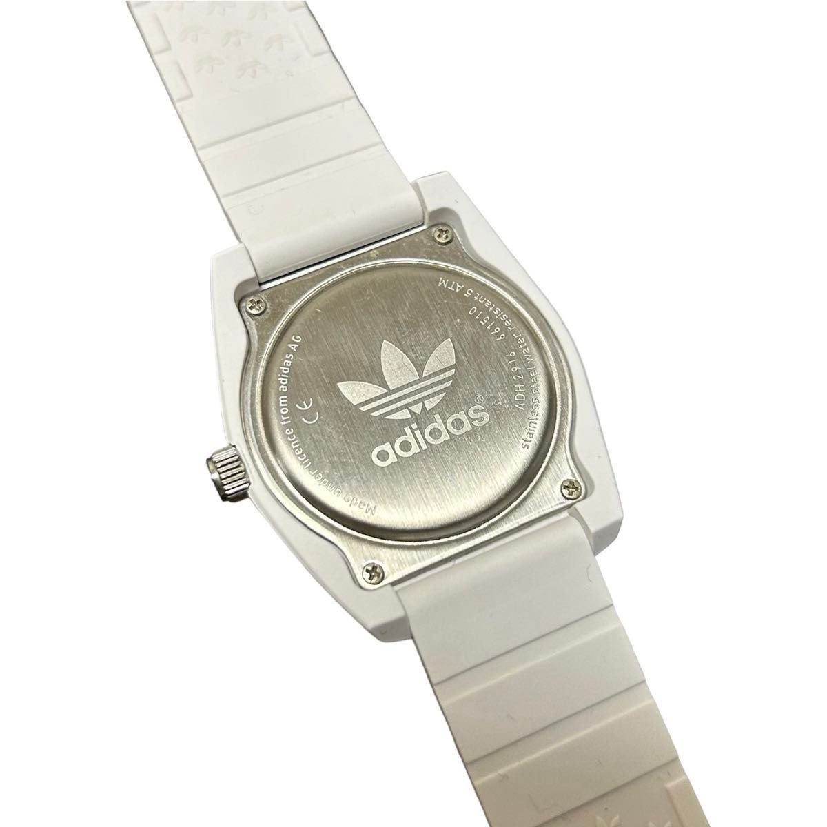 adidas アディダス 白 ホワイト 腕時計 カラフル 絵柄 40mm ユニ adidas アディダス 白 ホワイト 腕時計 カラフル 絵柄 40mm ユニ