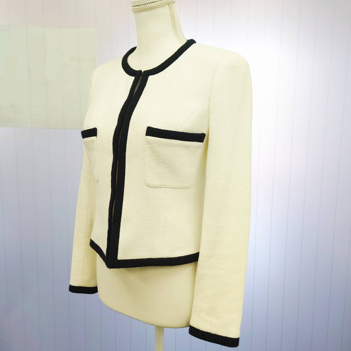 Rene ノーカラージャケット サイズ36 Sサイズ ツイード フランス Rene ノーカラージャケット サイズ36 Sサイズ ツイード フランス