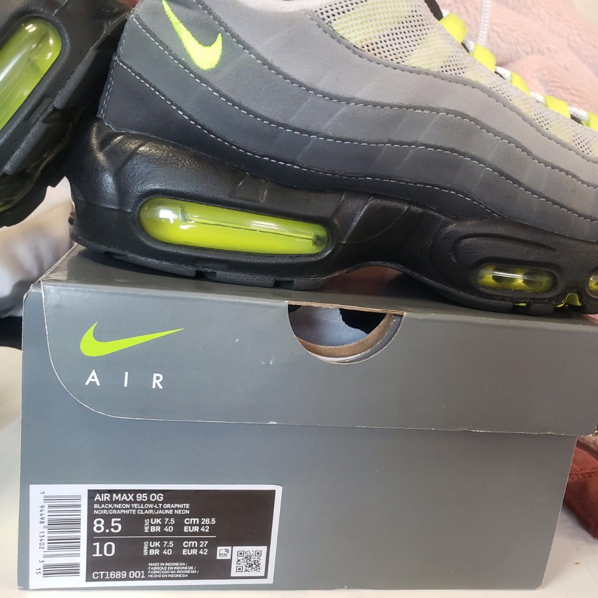 元箱付 NIKE ナイキ AIRMAX エア マックス 95 OG 2020年モデル 元箱付 NIKE ナイキ AIRMAX エア マックス 95 OG 2020年モデル