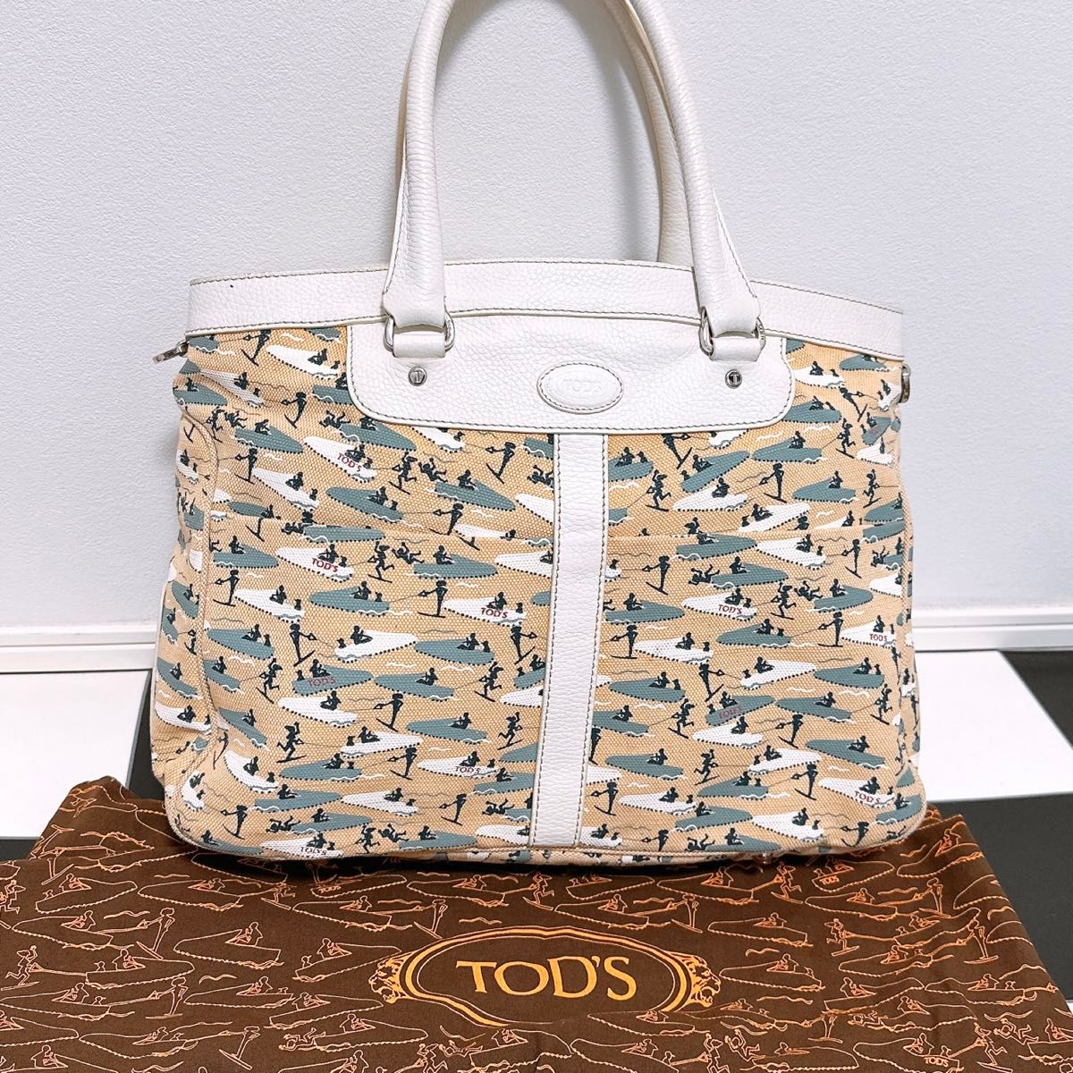美品》TOD'S (トッズ)トートバッグ|Yahoo!フリマ(旧PayPayフリマ) 美品》TOD'S (トッズ)トートバッグ|Yahoo!フリマ(旧PayPayフリマ)
