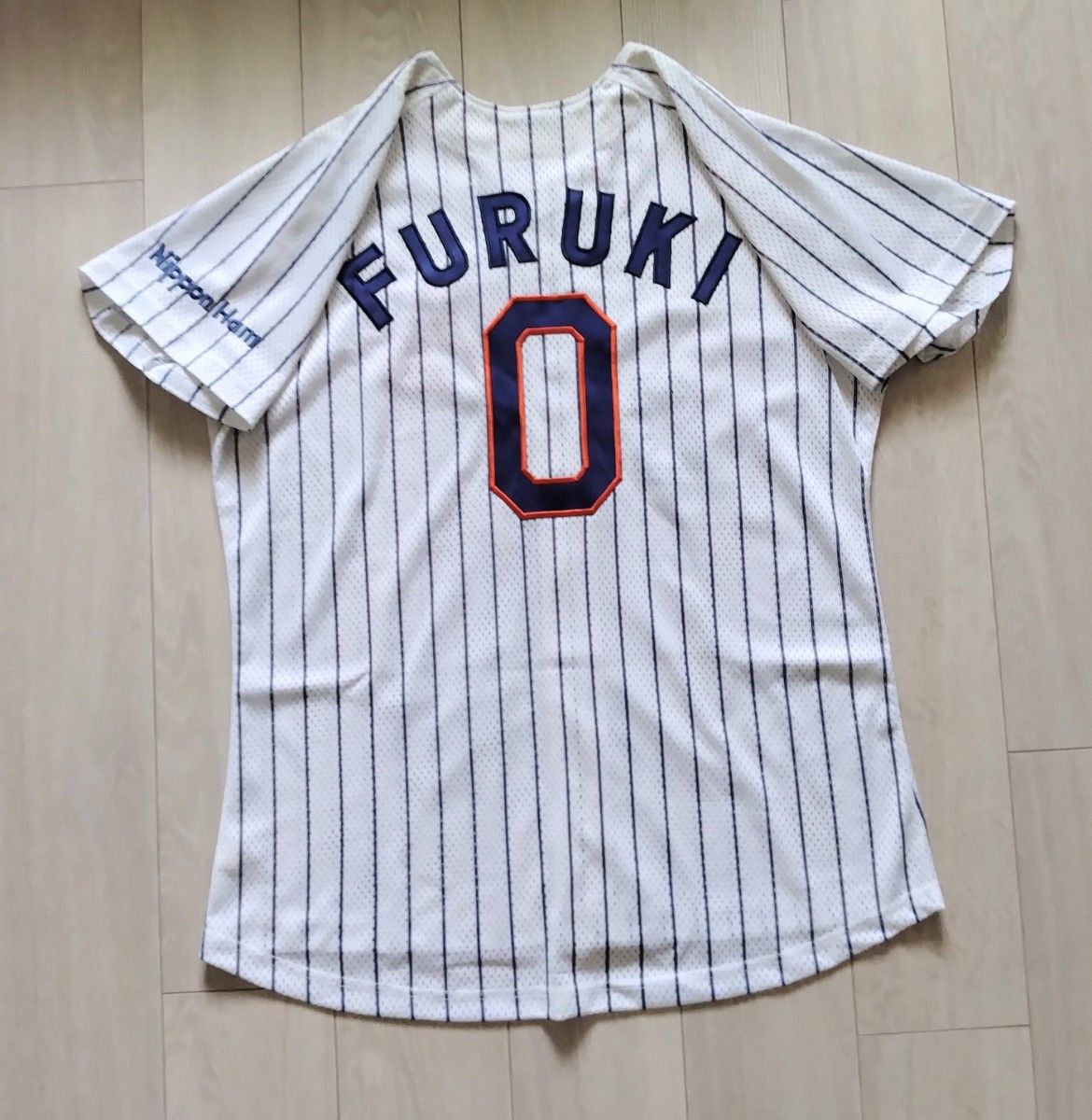 レア】日本ハム ファイターズ 古城 ホーム ユニフォーム フリー レア】日本ハム ファイターズ 古城 ホーム ユニフォーム フリー