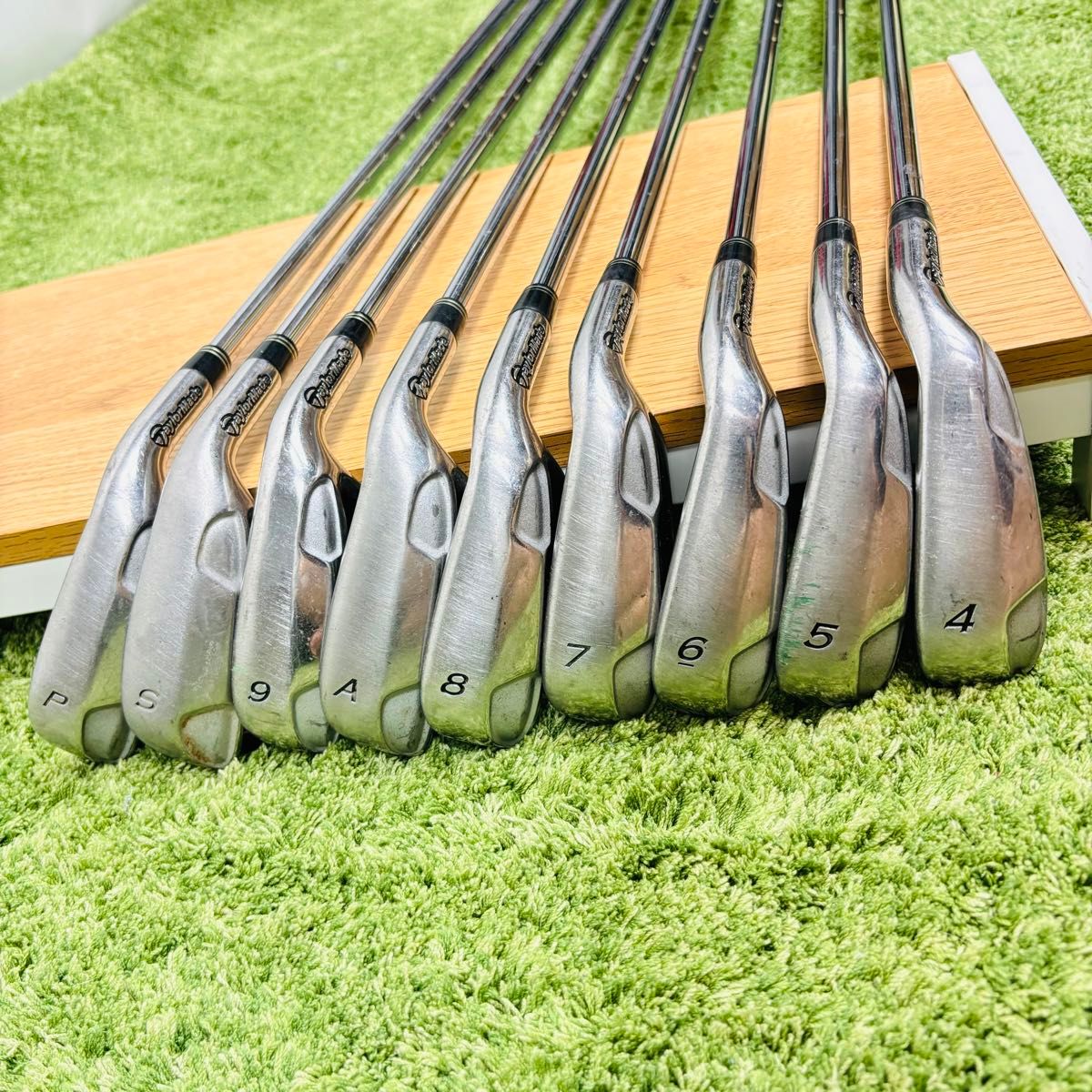 テーラーメイドバーナープラスアイアン9本セット