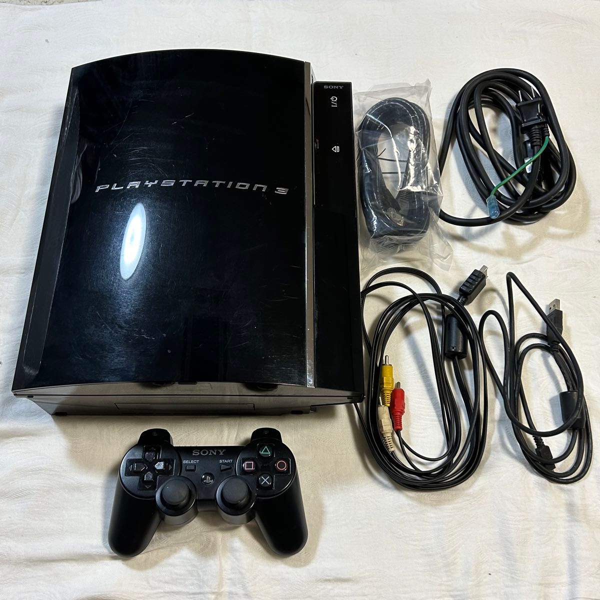 SONY PS3 本体 初期型 60GB メモリーカードアダプター・ソフト付 SONY PS3 本体 初期型 60GB メモリーカードアダプター・ソフト付
