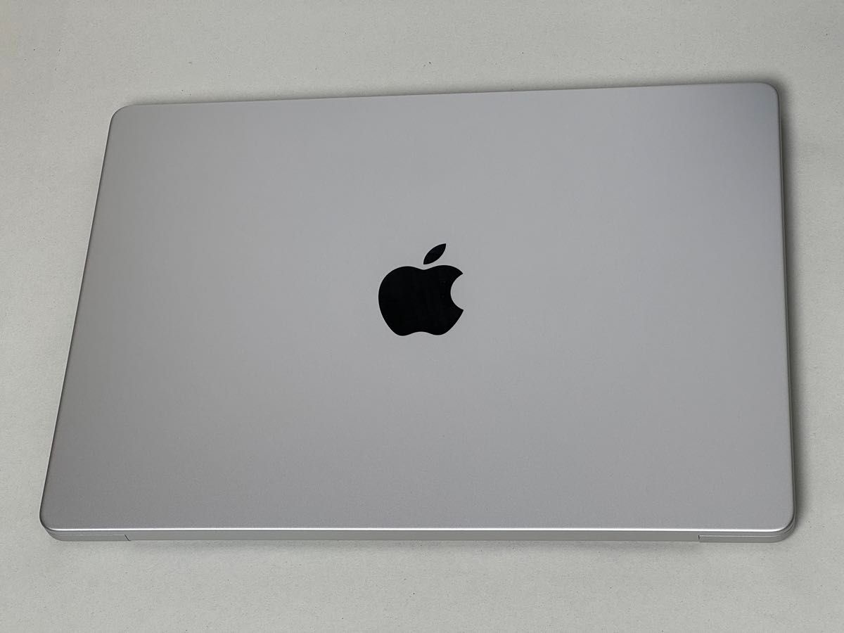 美品 Macbook Pro M2 14インチ 2023 シルバー|Yahoo!フリマ(旧 美品 Macbook Pro M2 14インチ 2023 シルバー|Yahoo!フリマ(旧