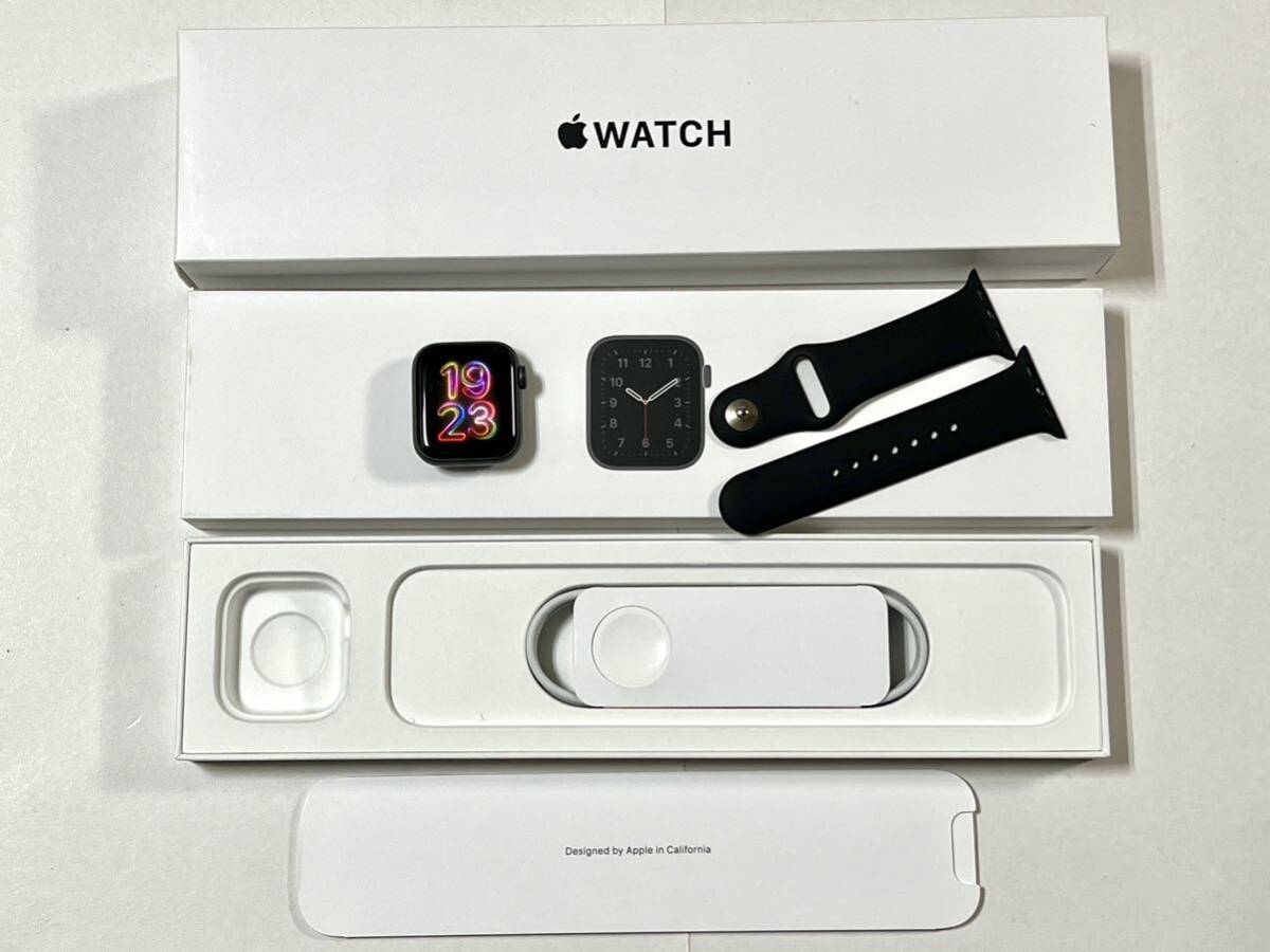 即決 送料無料 Apple Watch SE 40mm アップルウォッチ スペース 即決 送料無料 Apple Watch SE 40mm アップルウォッチ スペース