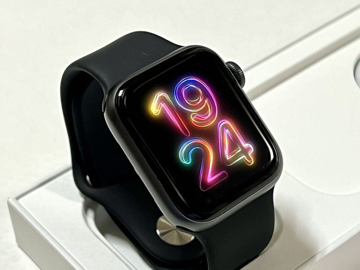 即決 送料無料 Apple Watch SE 40mm アップルウォッチ スペース 即決 送料無料 Apple Watch SE 40mm アップルウォッチ スペース