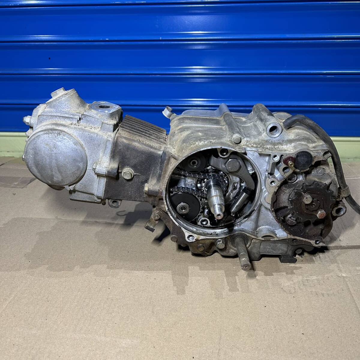 HONDA スーパーカブ C50 純正エンジン 実働 セル無し 3速 C50E HONDA スーパーカブ C50 純正エンジン 実働 セル無し 3速 C50E