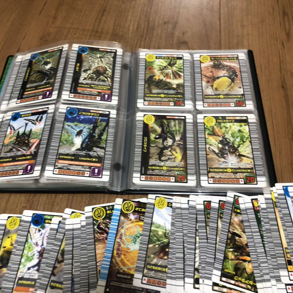 甲虫王者ムシキング ムシキングカード 大量まとめ売り ファイル 甲虫王者ムシキング ムシキングカード 大量まとめ売り ファイル