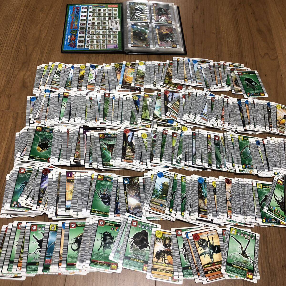 甲虫王者ムシキング ムシキングカード 大量まとめ売り ファイル 甲虫王者ムシキング ムシキングカード 大量まとめ売り ファイル