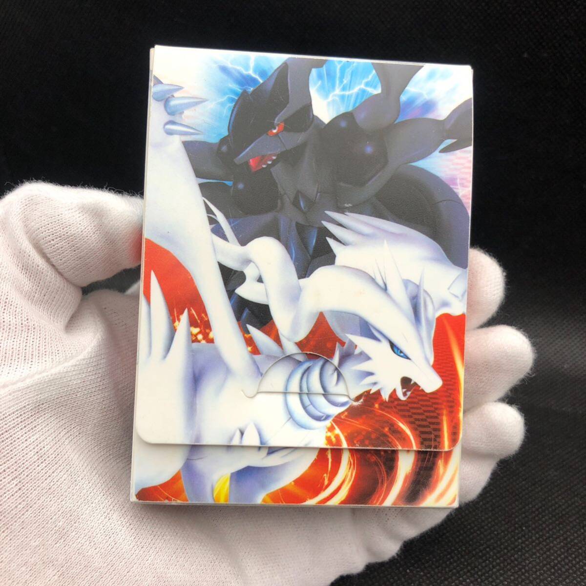 ポケモンカード ハーフデッキケース ビクティニ レシラム ポケモンカード ハーフデッキケース ビクティニ レシラム