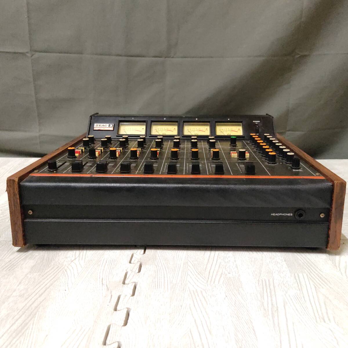 TEAC3 M-3 TASCAM 8ch AUDIO MIXER オーディオミキサー 音響 8 TEAC3 M-3 TASCAM 8ch AUDIO MIXER オーディオミキサー 音響 8