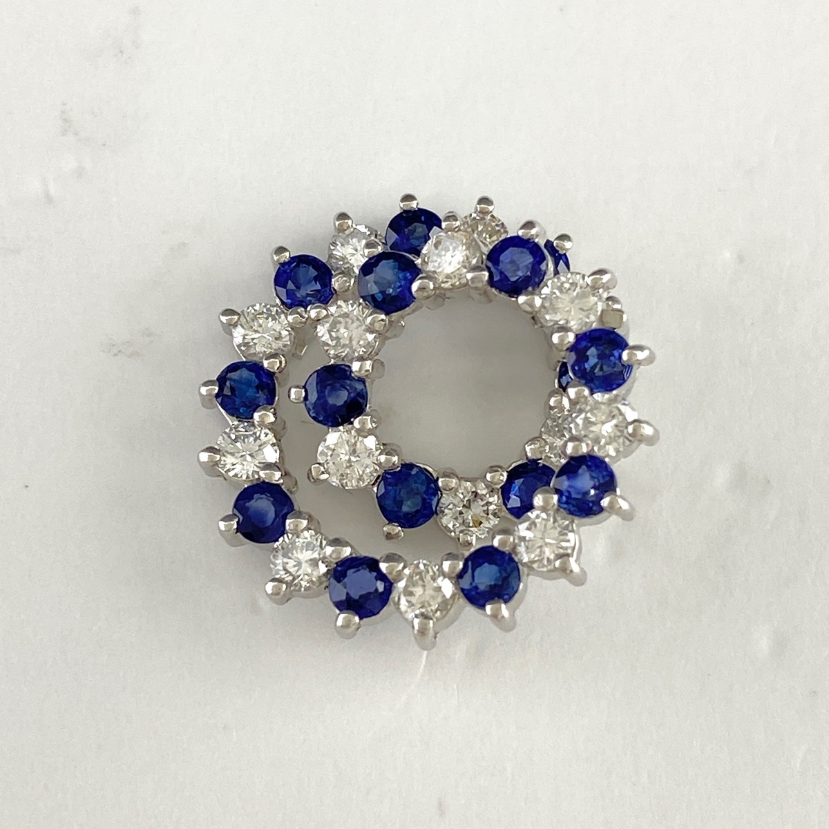サファイヤ0.51ct 愛し ダイヤ0.20ct デザイン ペンダント サファイヤ0.51ct 愛し ダイヤ0.20ct デザイン ペンダント