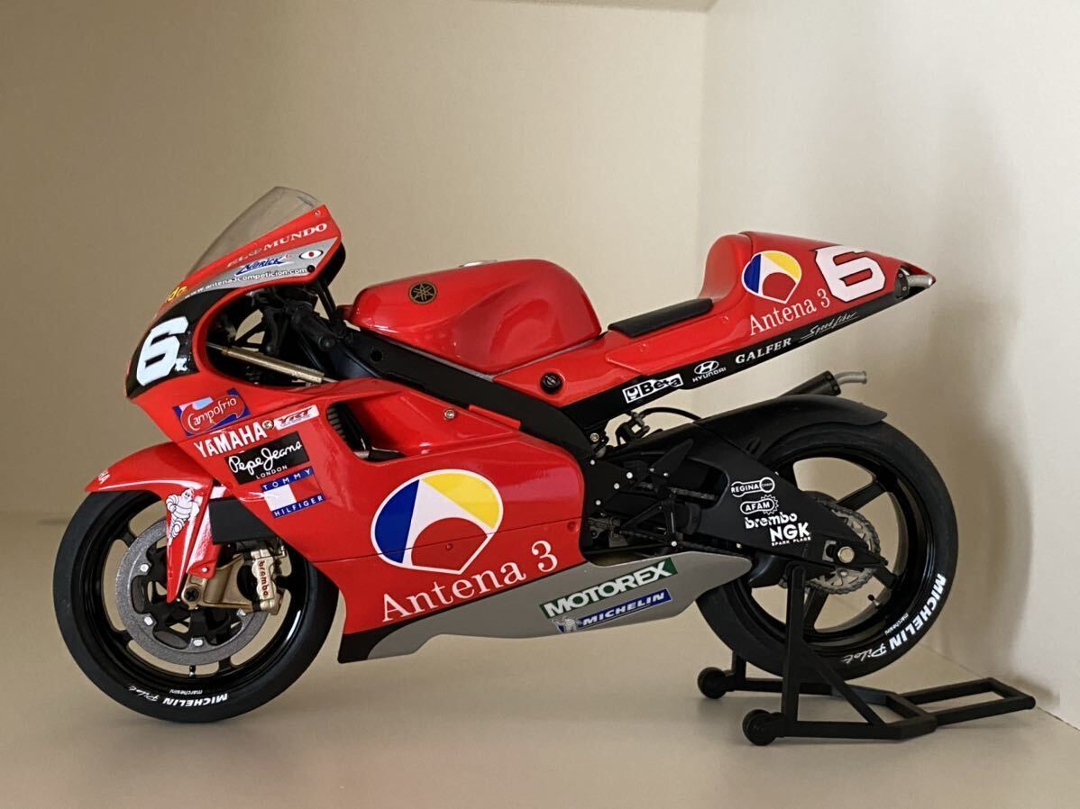 完成品1/12 YZR500 01年仕様阿部典史ノリックANTENA3 ヤマハ 完成品1/12 YZR500 01年仕様阿部典史ノリックANTENA3 ヤマハ