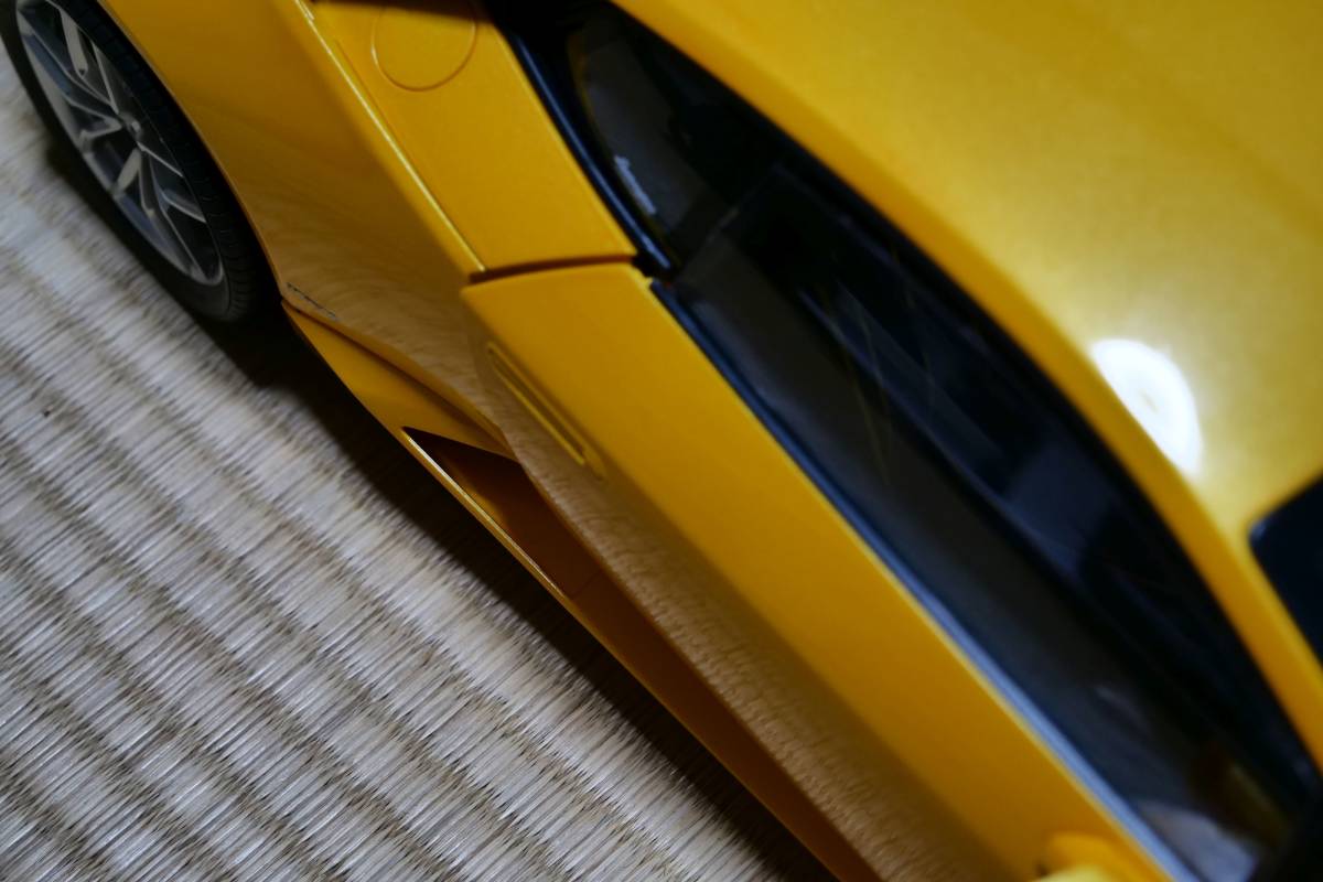 pokeru 1/8 蘭伯基尼·背面罐 成品LED配置 原文:ポケール 1/8 ランボルギーニ・ウラカン 完成品 LED仕様