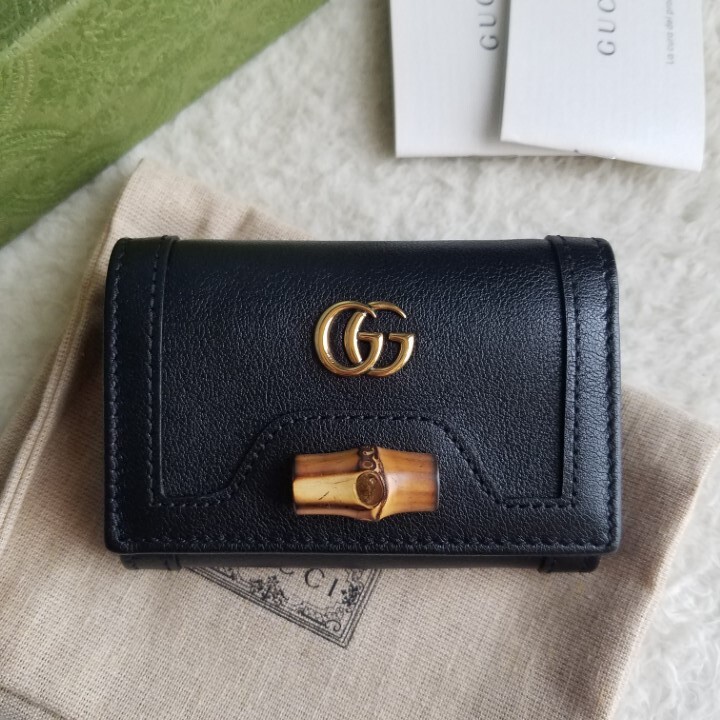 新品 GUCCI グッチ バンブー付 ミディアム ウォレット 3つ折り 新品 GUCCI グッチ バンブー付 ミディアム ウォレット 3つ折り