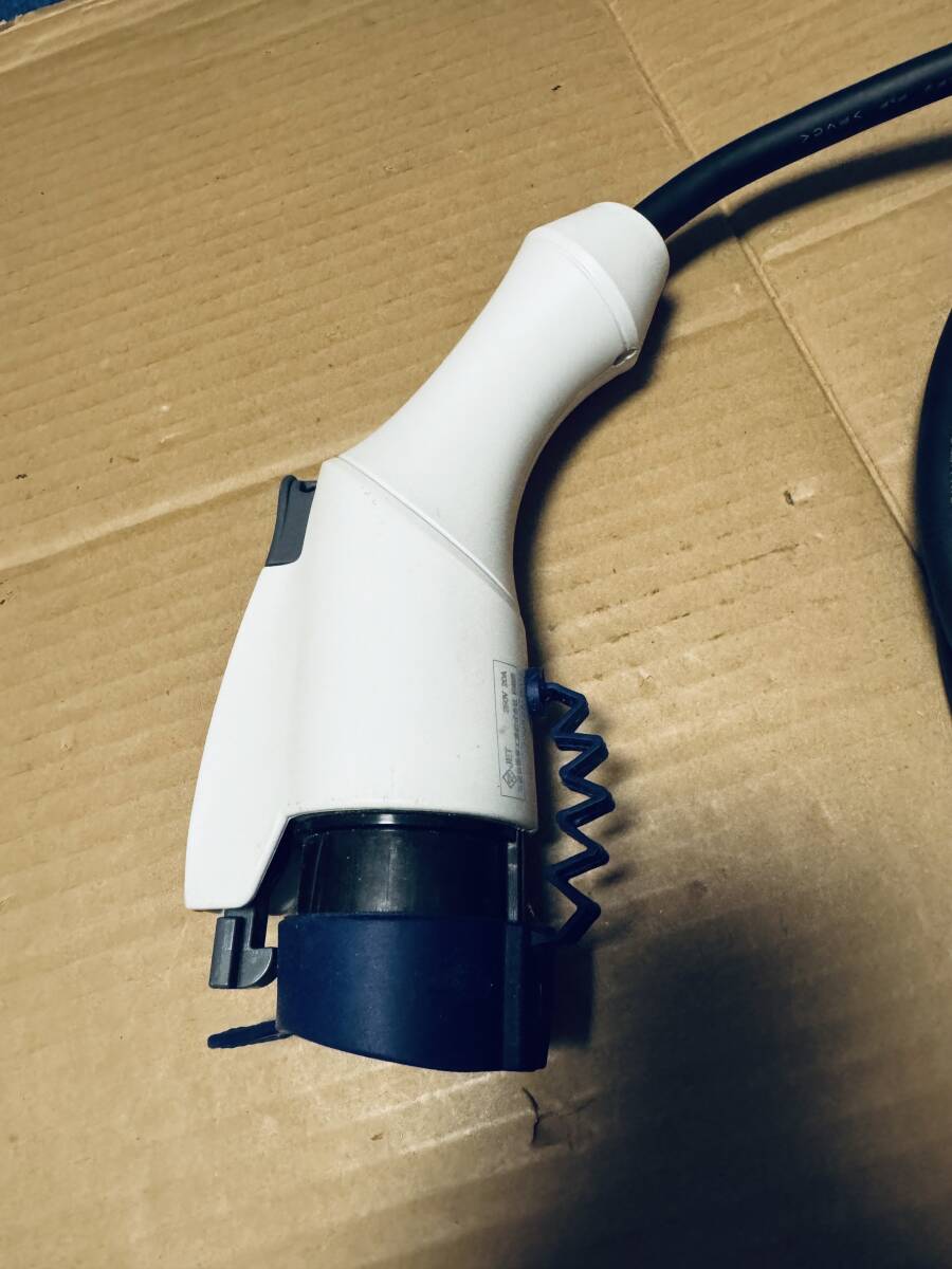 美品 三菱アウトランダー純正 充電ケーブル9482A426 010 三菱アウトランダー純正 充電ケーブル 9482A426|Yahoo!フリマ