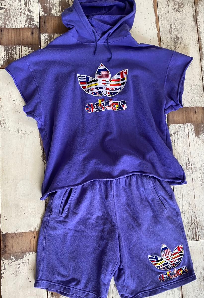 激レア adidas 80's 90's セットアップ 国旗 刺繍ロゴ 半袖 激レア adidas 80's 90's セットアップ 国旗 刺繍ロゴ 半袖