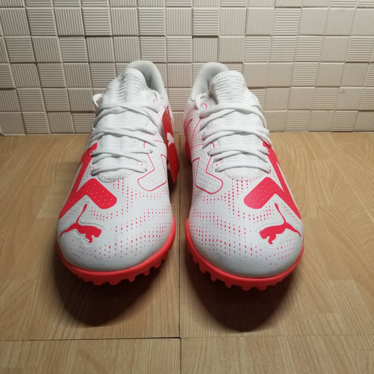 送料無料・新品未使用 プーマ PUMA サッカーシューズ 送料無料・新品未使用 プーマ PUMA サッカーシューズ