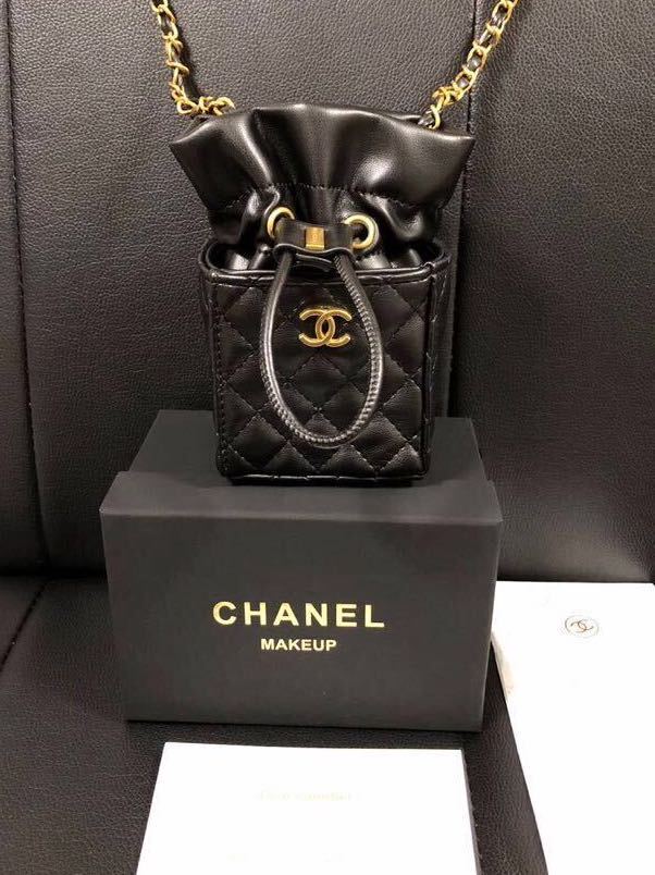新品 シャネル ノベルティ CHANEL ショルダーバッグ ポーチ 新品 シャネル ノベルティ CHANEL ショルダーバッグ ポーチ