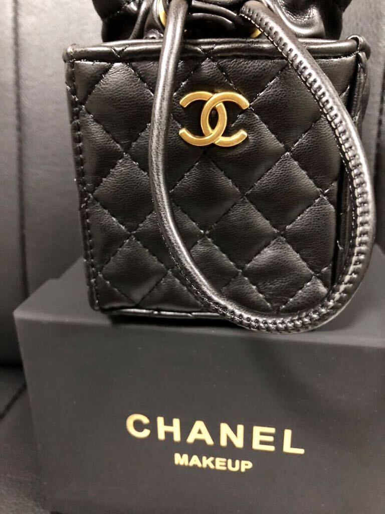 新品 CHANEL シャネル ノベルティ ショルダーバッグ ポーチ 新品 CHANEL シャネル ノベルティ ショルダーバッグ ポーチ