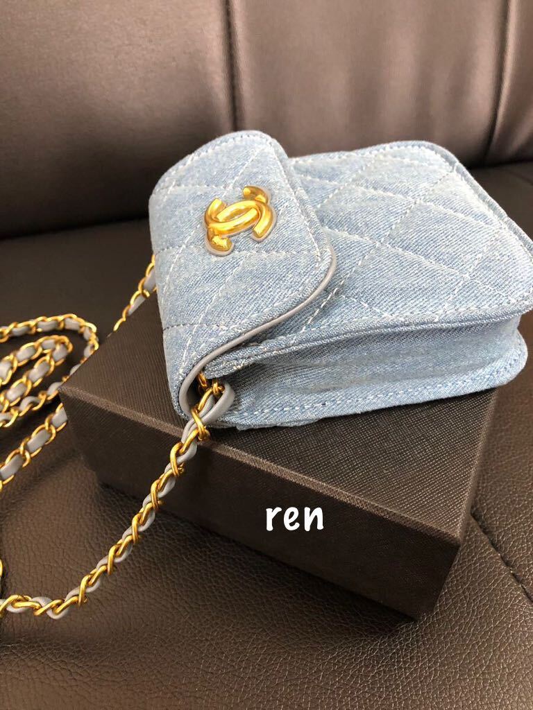 新品 CHANEL シャネル ノベルティ デニム ショルダーバッグ ミニ 新品 CHANEL シャネル ノベルティ デニム ショルダーバッグ ミニ