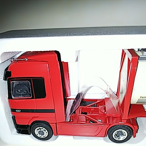 Yahoo!オークション - 1/43 ベンツ タンクローリー セミトレーラー Yahoo!オークション - 1/43 ベンツ タンクローリー セミトレーラー