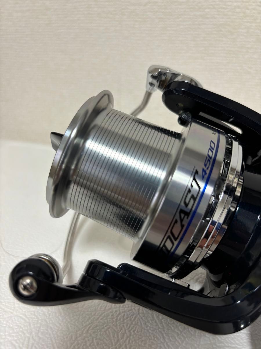 ダイワ 09ウインドキャスト4500・17ウインドキャスト4000QD 2台 ダイワ 09ウインドキャスト4500・17ウインドキャスト4000QD 2台