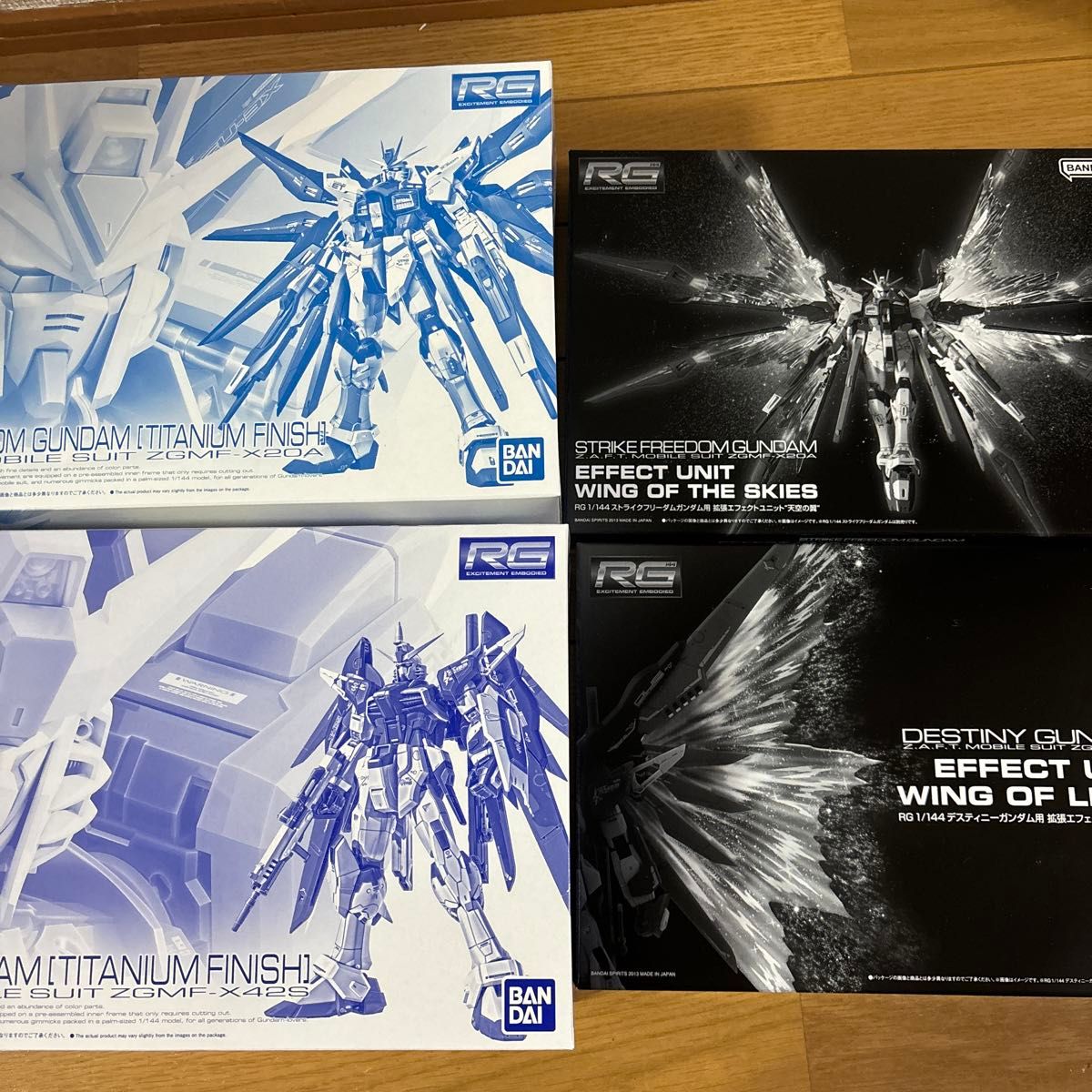 RGストライクフリーダムガンダム 【チタニウムフィニッシュ】&天空の翼拡張パーツ RGストライクフリーダムガンダム 【チタニウムフィニッシュ】&天空の翼拡張パーツ