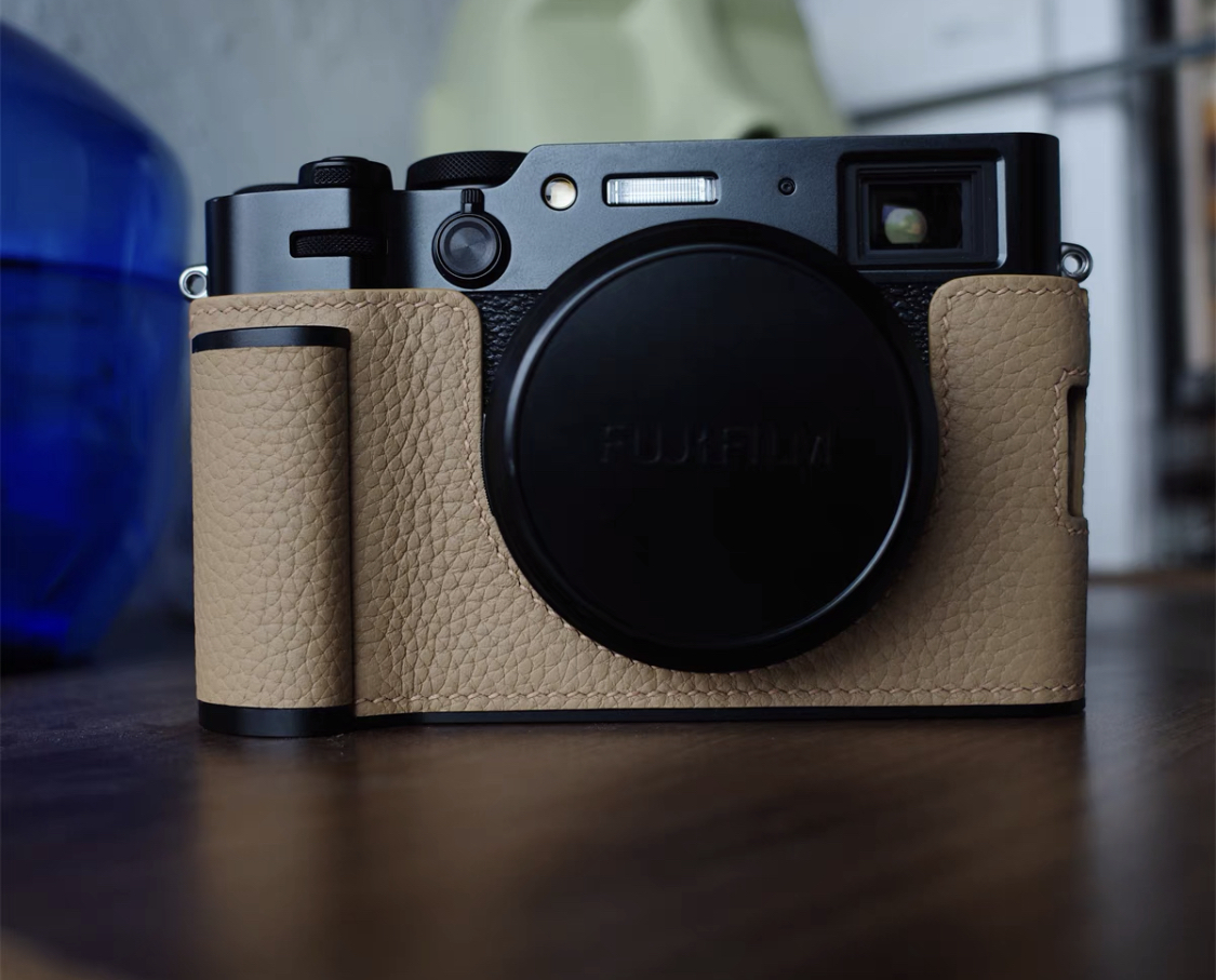 本革カメラケース 富士フイルム FUJIFILM x100VI/x100 6用 本革カメラケース 富士フイルム FUJIFILM x100VI/x100 6用