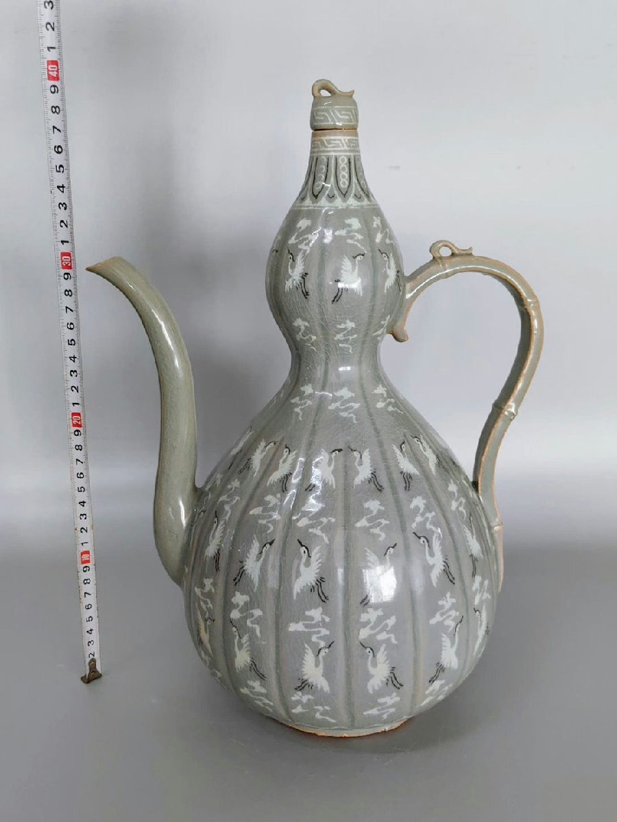 ♦朝鮮陶磁！中国 白土象嵌 高麗青磁 梅瓶 アンティーク 李朝コレクション骨董品 Amazon.co.jp: 朝鮮陶磁中国 白土象嵌 高麗青磁 梅瓶