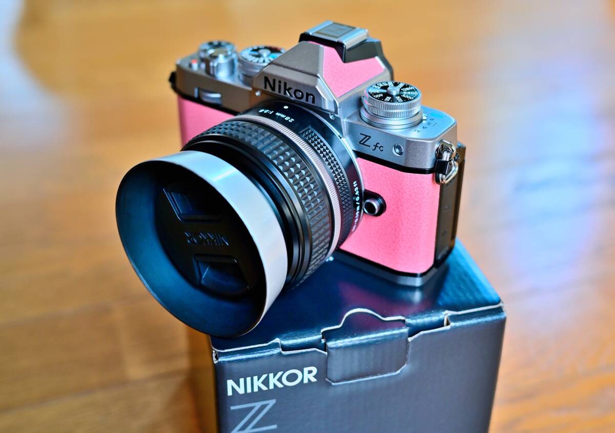 Yahoo!オークション - Nikon Zfc シルバー ボディ コーラル Yahoo!オークション - Nikon Zfc シルバー ボディ コーラル