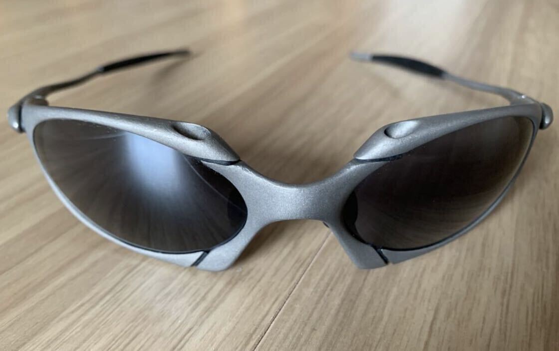 8750円 OAKLEY オークレイ時代 アルミ サングラススタンド 8750円 OAKLEY オークレイ時代 アルミ サングラススタンド