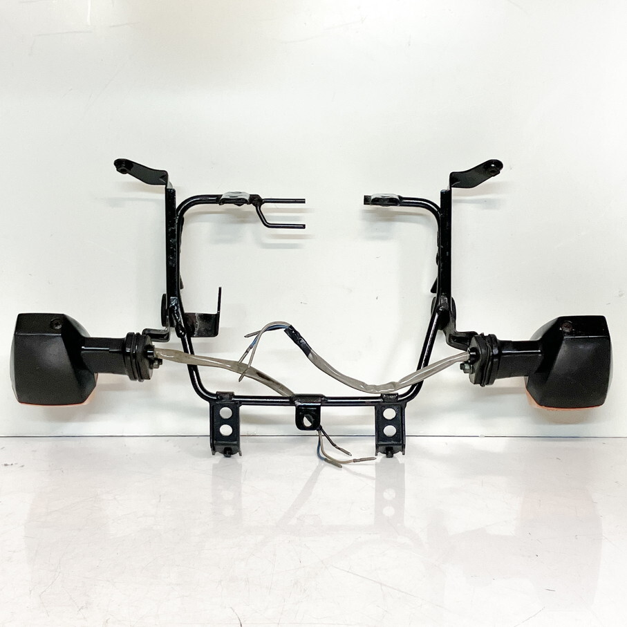 ZRX400/ヘッドライト ステー フロント ウインカー ZR400E 純正 ZRX400/ヘッドライト ステー フロント ウインカー ZR400E 純正