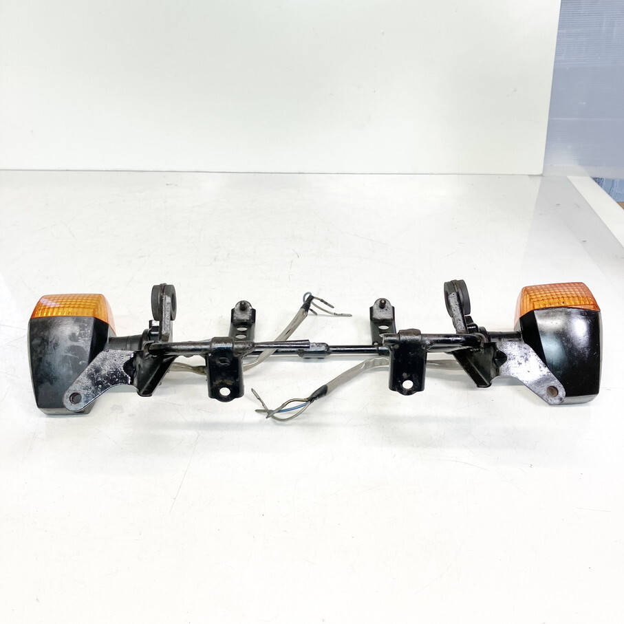 ZRX400/ヘッドライト ステー フロント ウインカー ZR400E 純正 ZRX400/ヘッドライト ステー フロント ウインカー ZR400E 純正