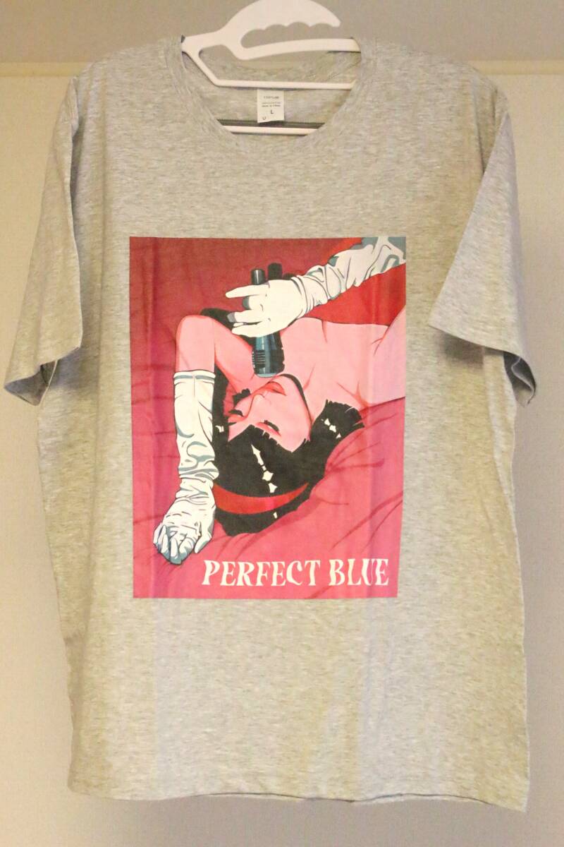 パーフェクトブルー PERFECT BLUE Tシャツ|Yahoo!フリマ(旧 パーフェクトブルー PERFECT BLUE Tシャツ|Yahoo!フリマ(旧