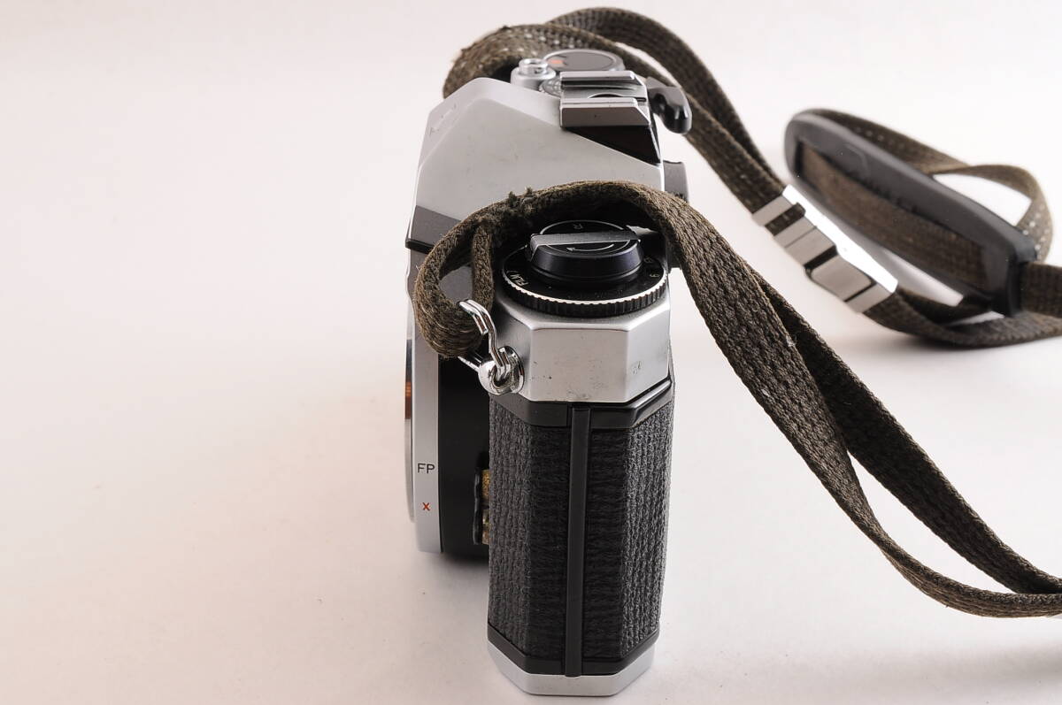 ペンタックス PENTAX KM ストラップケース付 ボディ マニュアル ペンタックス PENTAX KM ストラップケース付 ボディ マニュアル