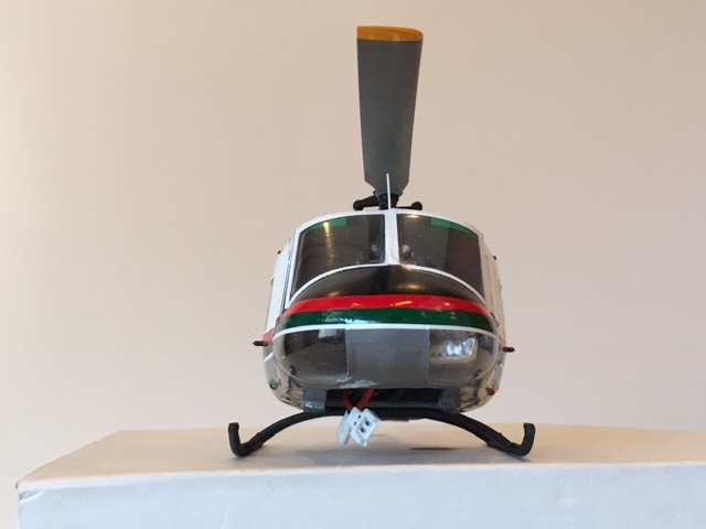 人気ブランドの新作 Bell 204B ヘリコプター K110ベース XK 東亜国内航空 完成品(電動)