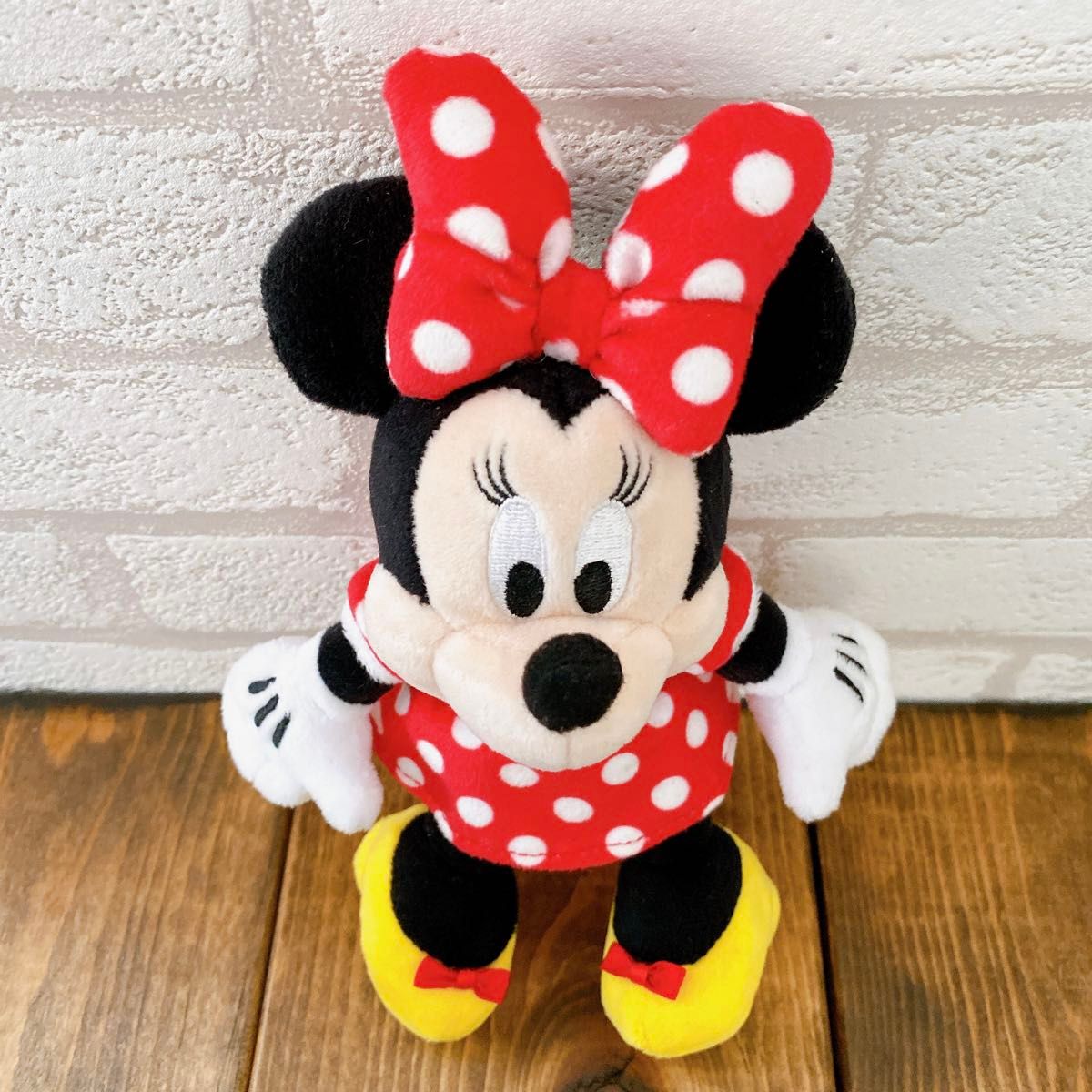 ディズニー ミニー ぬいぐるみバッジ ノーマル 水玉 定番 ディズニー ミニー ぬいぐるみバッジ ノーマル 水玉 定番