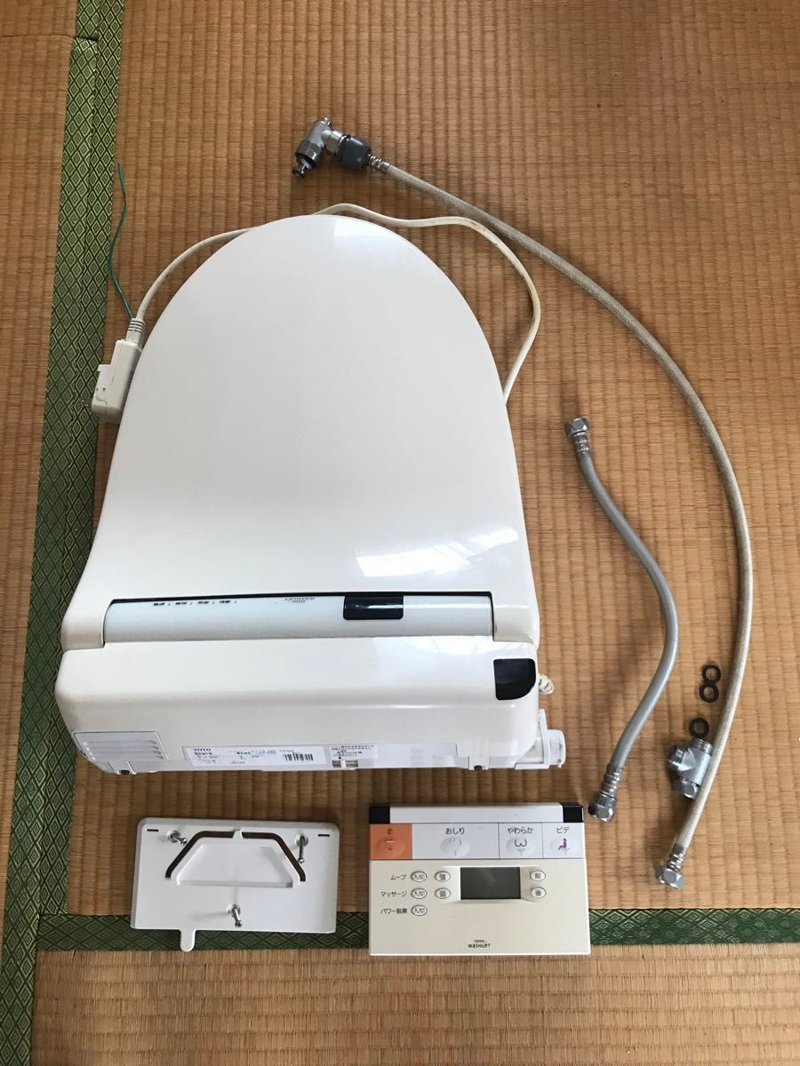 TOTO ウォシュレットKV TCF426 #SC1 パステルアイボリー 温水 TOTO ウォシュレットKV TCF426 #SC1 パステルアイボリー 温水