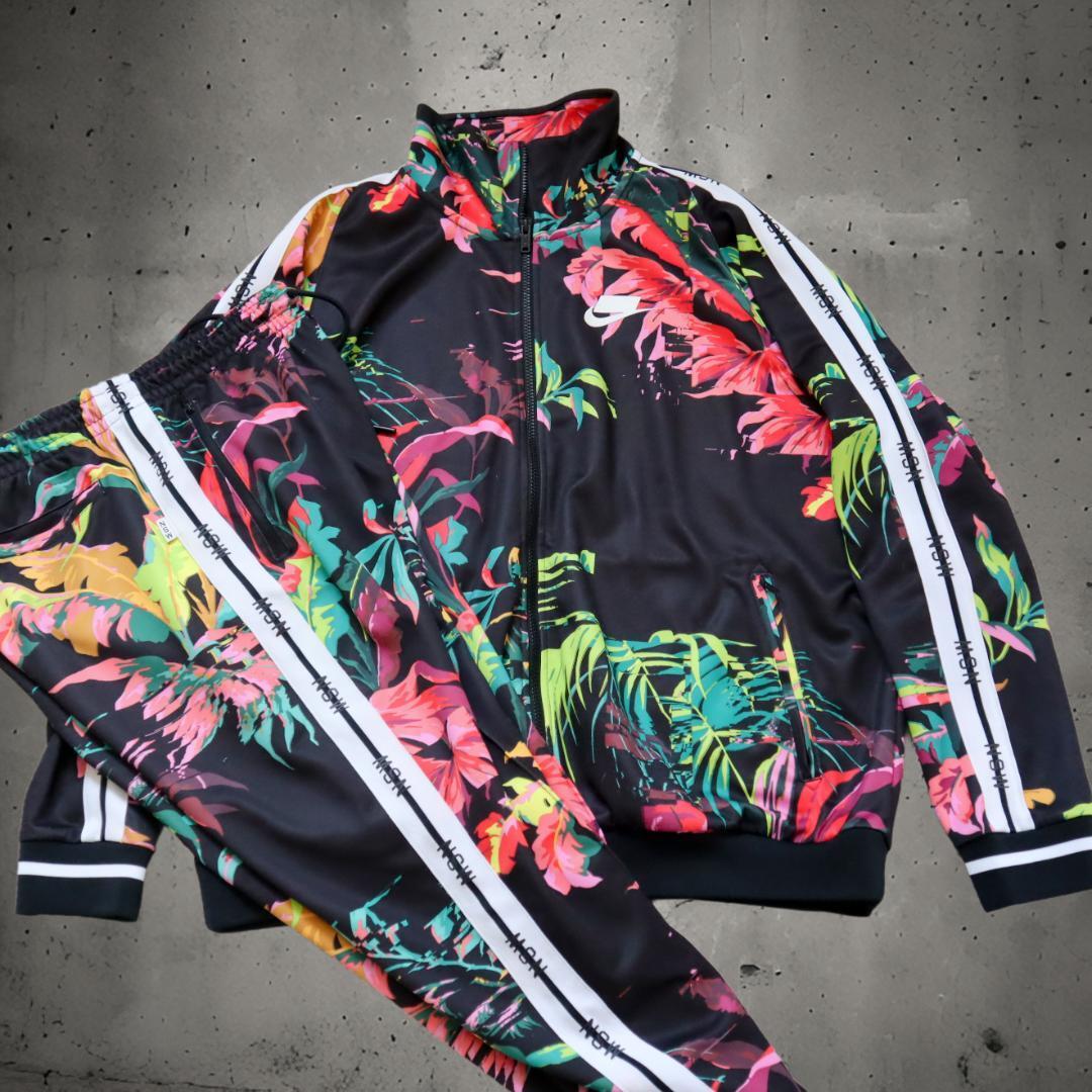 NIKE NSW/ナイキエヌエスダブリュー フローラルトラック NIKE NSW/ナイキエヌエスダブリュー フローラルトラック