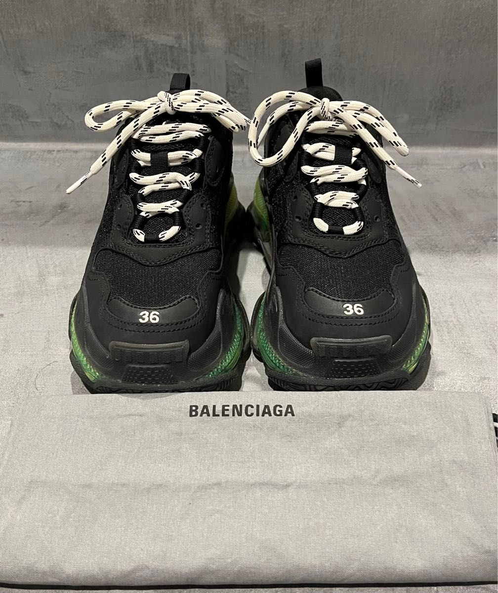 廃盤品・限定色】バレンシアガ トリプルS black yellow fluo 36 廃盤品・限定色】バレンシアガ トリプルS black yellow fluo 36