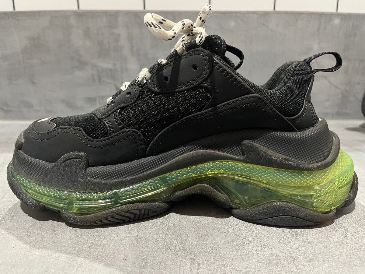 廃盤品・限定色】バレンシアガ トリプルS black yellow fluo 36 廃盤品・限定色】バレンシアガ トリプルS black yellow fluo 36