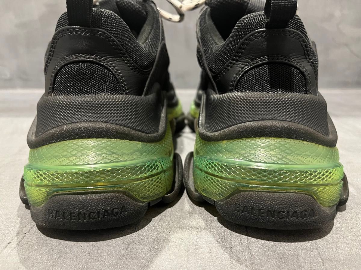 廃盤品・限定色】バレンシアガ トリプルS black yellow fluo 36 廃盤品・限定色】バレンシアガ トリプルS black yellow fluo 36